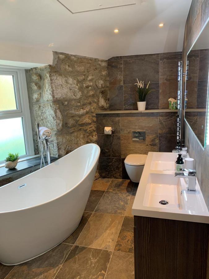 Modern Studio Apartment With Stunning Views! St Ives 외부 사진