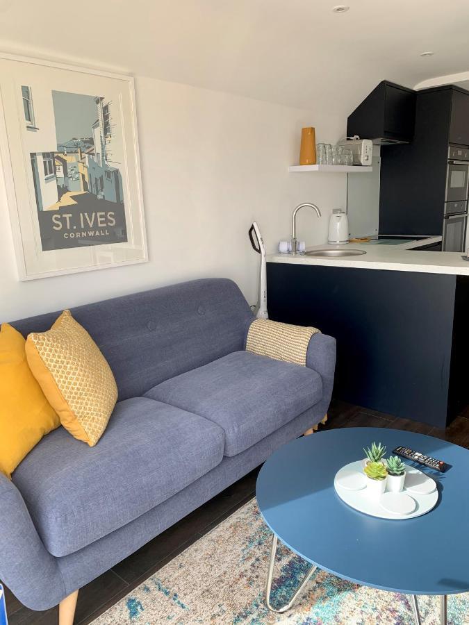 Modern Studio Apartment With Stunning Views! St Ives 외부 사진